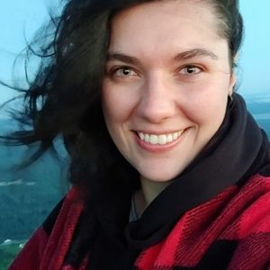 Meet your Posher, Laurie